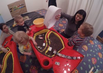 Sobotnie zajęcia z sensoryki dla maluchów w Muzycznej Przystani