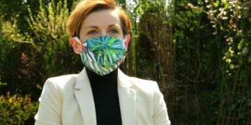 Kobiety mocniej niż mężczyźni odczuwają społeczną izolację. Przyznaje to ponad połowa Polek