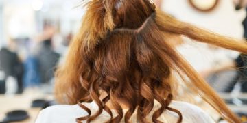 Bezpieczne korzystanie z usług fryzjera