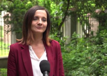 W okresie pandemii nauczyciele stracili kontakt z wieloma uczniami. Dzieci te wypadły na kilka miesięcy z systemu edukacji