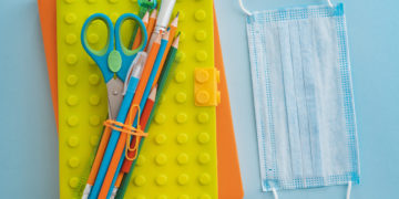 Raz, dwa, trzy… do szkoły idziesz Ty! Pozytywne rady na rok szkolny z koronawirusem