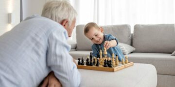 Eurostat: prawie połowa dzieci w wieku poniżej trzech lat w UE pozostawała wyłącznie pod opieką rodziców