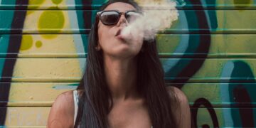 Wakacyjne tematy TABU. Jak przygotować młodzież do bezpiecznych i udanych wakacji?