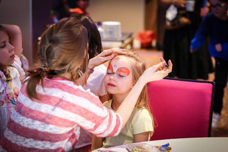 Cykl bezpłatnych warsztatów dla dzieci „NYX Hotel Warsaw for Kids” rusza już 26 czerwca