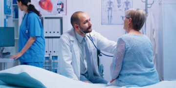 Prawo.pl: pod koniec roku będzie można rejestrować się do specjalistów przez Internetowe Konto Pacjenta