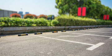 Parkingi przy marketach – decyzja Prezesa UOKiK