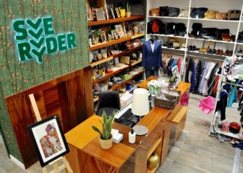 Sklep charytatywny Fundacji Sue Ryder w Westfield Arkadia