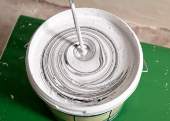 UOKiK: Chemia w farbach i klejach – kontrola IH