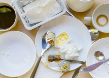 2/3 odpadów z polskich gospodarstw domowych jest trudne i drogie do przetworzenia. Firmy odpowiedzialne za swój wpływ na środowisko powinny opracować politykę cyrkularności