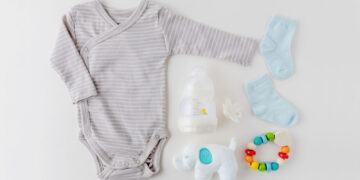 UOKiK: Ubranka dla dzieci – sprawdzamy ich jakość i oznakowanie