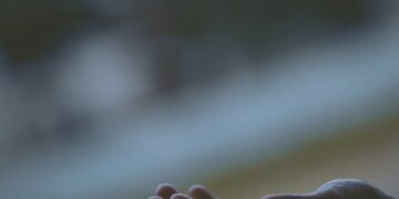 Szczęście kontra oczekiwania Jak nauczyć siebie i dziecko życia tu i teraz?