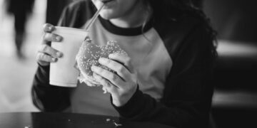 Otyłość u młodzieży wciąż poważnym problemem – wyniki programu Fundacji Medicover na łamach międzynarodowego naukowego czasopisma „Nutrients”