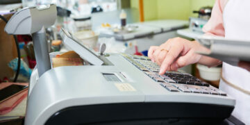 Prawo.pl: skarbówka niczym Sherlock Holmes sprawdzi paragony w kurortach