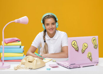 Po szkolną wyprawkę do marketu. Ilu Polaków zrobi zakupy w ostatniej chwili?