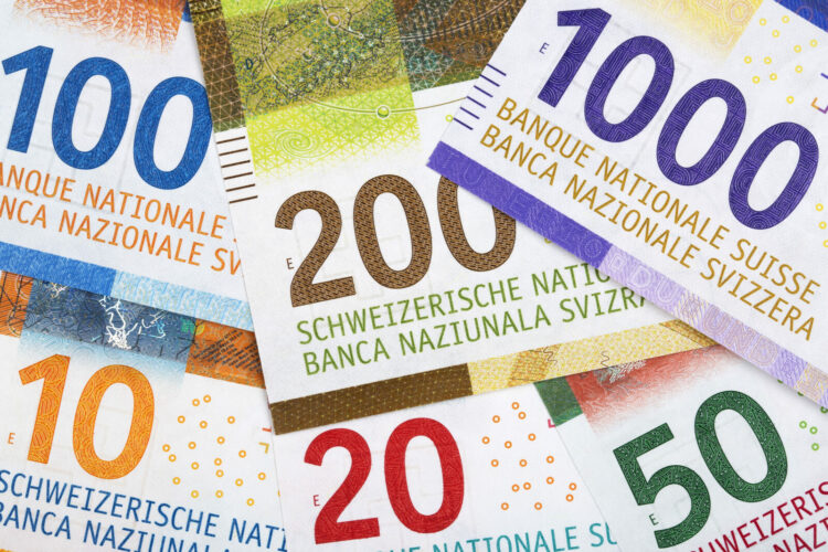 Frankowicze Odnoszą Sukces w TSUE: Kolejne korzystne Rozstrzygnięcia dla Kredytobiorców